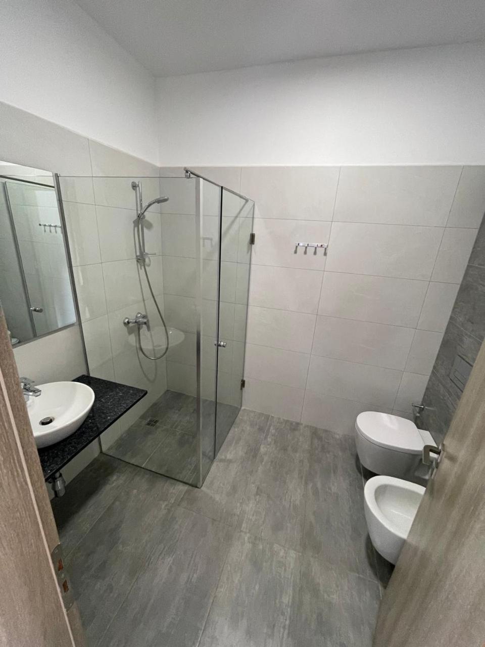 Kristina Bellavista Rooms Саранда Екстер'єр фото